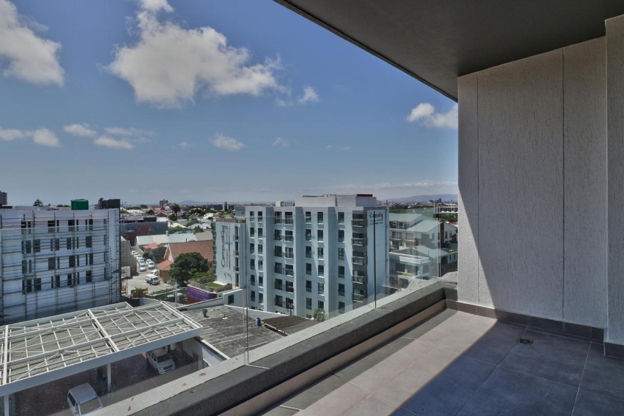 Apartment 70c Winchester *
