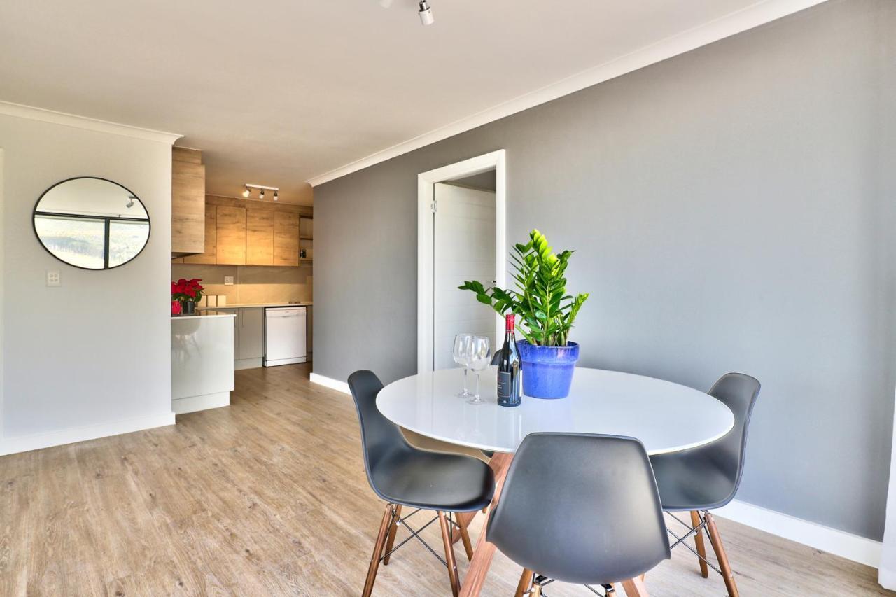 70c Winchester Apartment